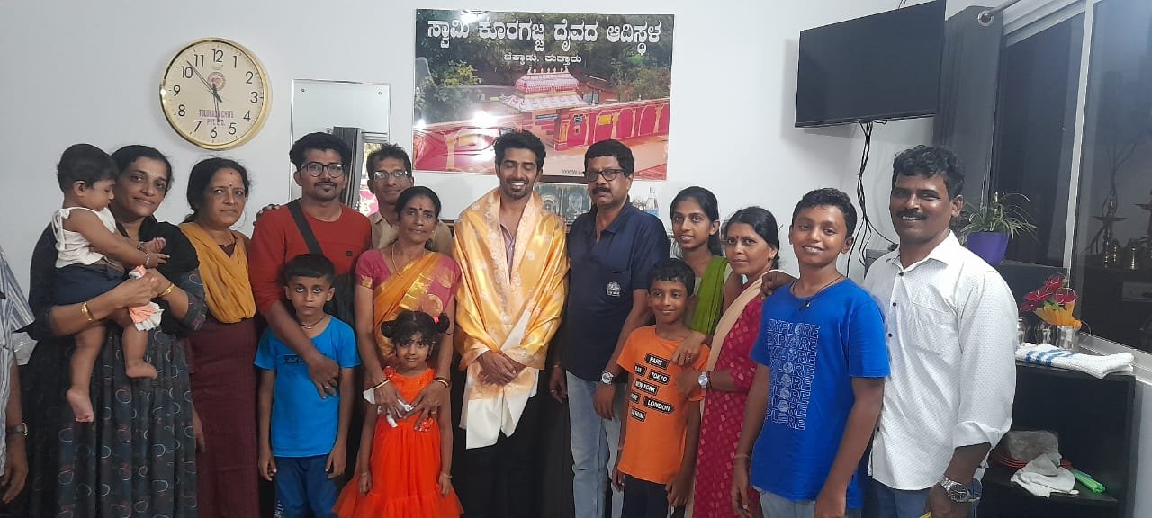 Charlie 777 Director Kiran Raj K Visit to Swamy Koragajja Aadisthala Kuthar